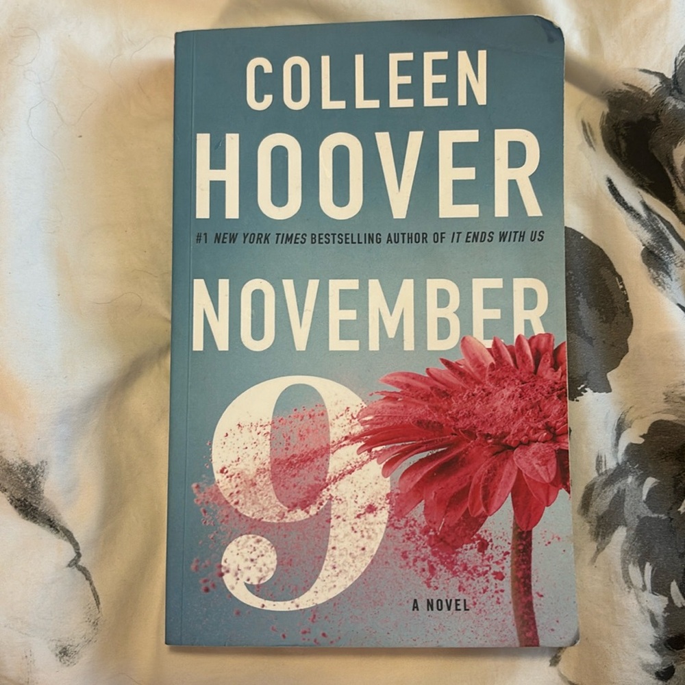 Paperback November 9 novel by Colleen Hoover
